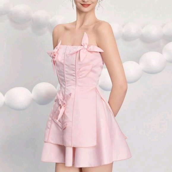 Dresses & Skirts - Women's Elegant Solid Color 3D Floral Decor Bandeau Mini Party Dress